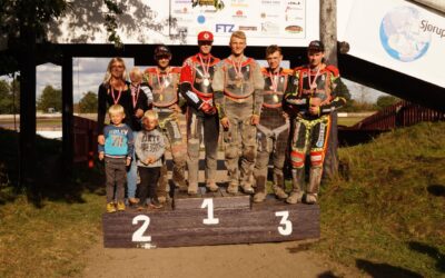 Guld i 2. division & sølv i 1.division