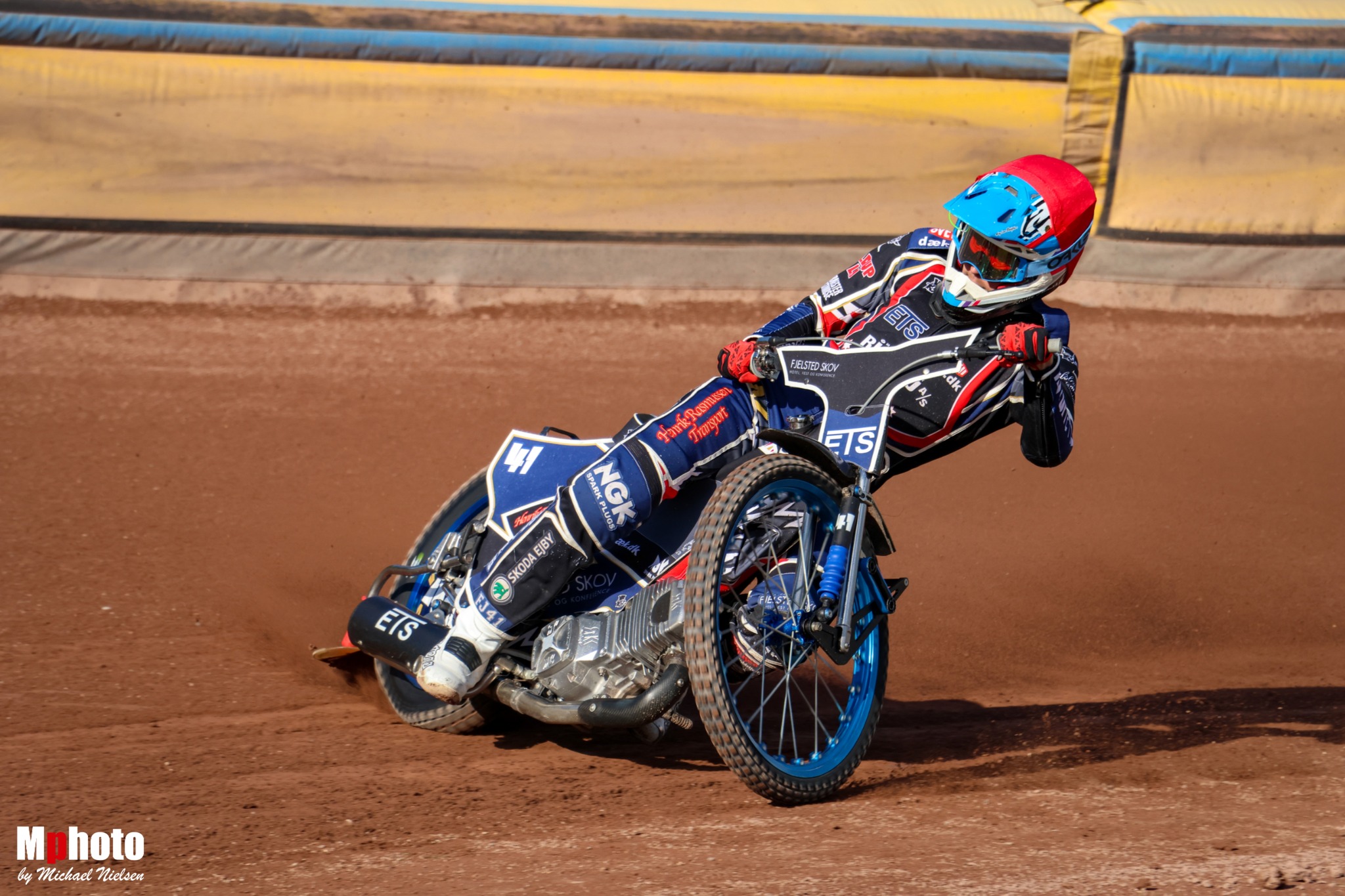 482242686_1053691783459431_941236627028604335_n